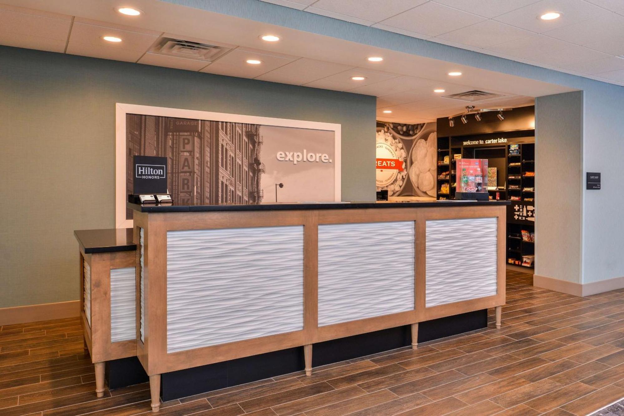 Hampton Inn By Hilton Omaha Airport, Ia Carter Lake Dış mekan fotoğraf
