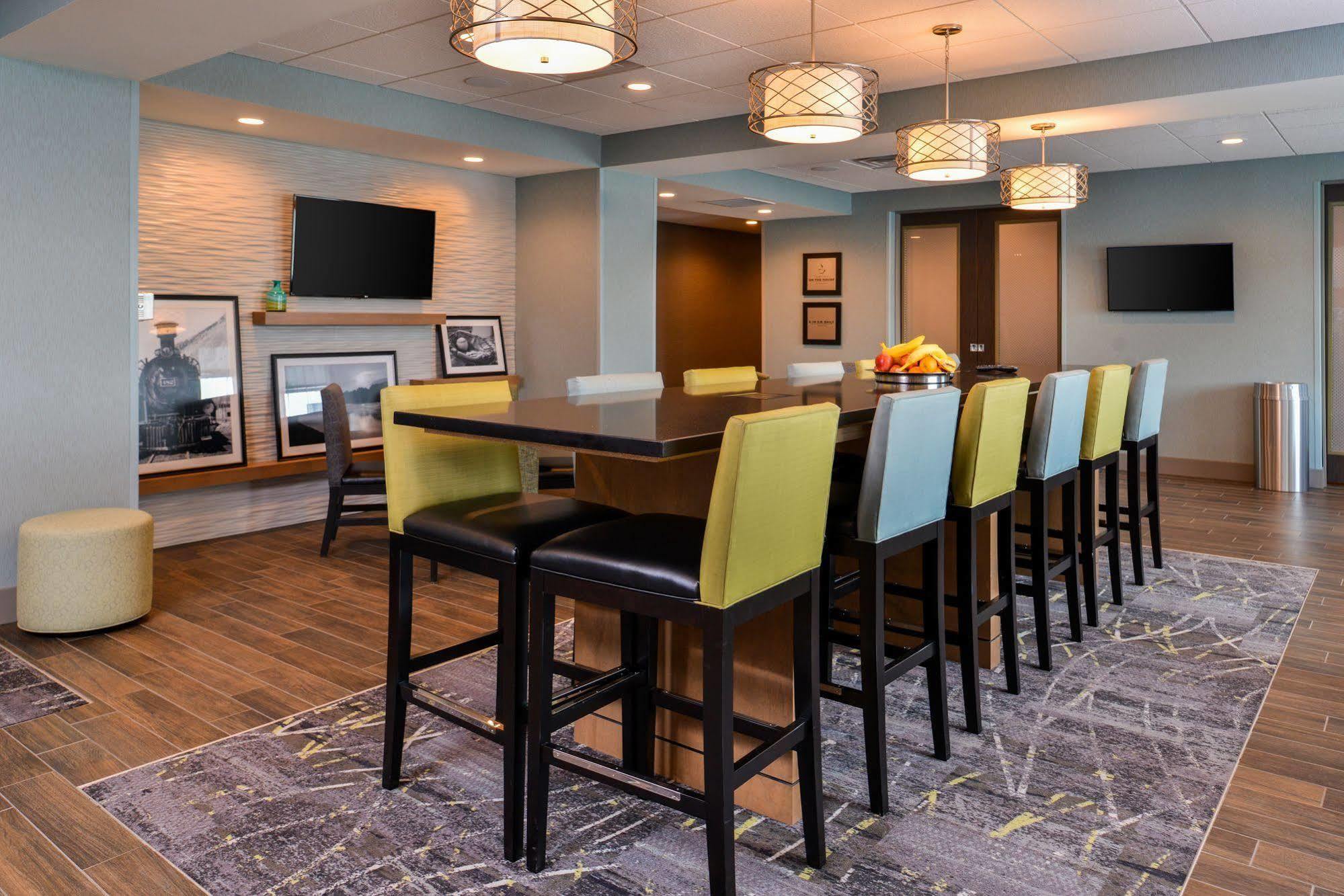 Hampton Inn By Hilton Omaha Airport, Ia Carter Lake Dış mekan fotoğraf