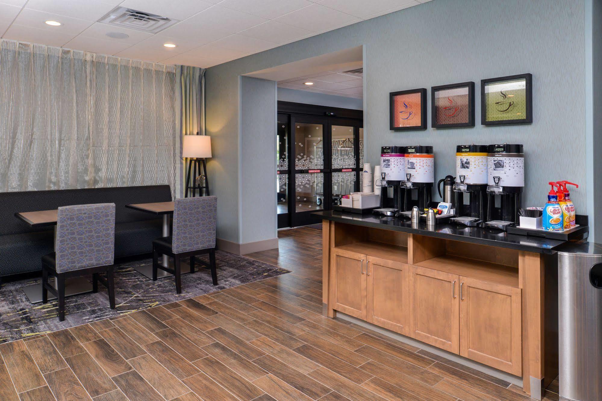 Hampton Inn By Hilton Omaha Airport, Ia Carter Lake Dış mekan fotoğraf